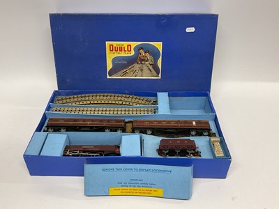 Lot 866 - A boxed Hornby Dublo three-rail 00 gauge train...
