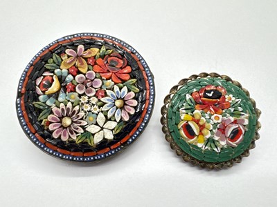 Lot 201 - A Highly Decorative Micromosaic Brooch, of...