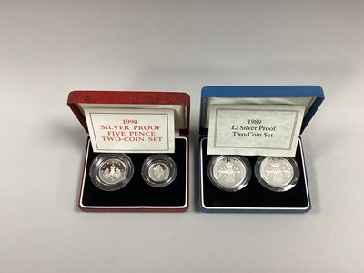 Lot 101 - Royal Mint 1989 £2 Silver Proof Two-Coin Set,...