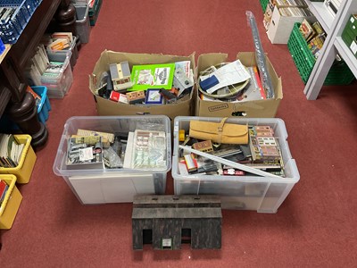 Lot 415 - A large quantity of Model Railway workshop...