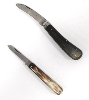 Lot 1357 - Single Blade Folding Pocket Knives, polished...