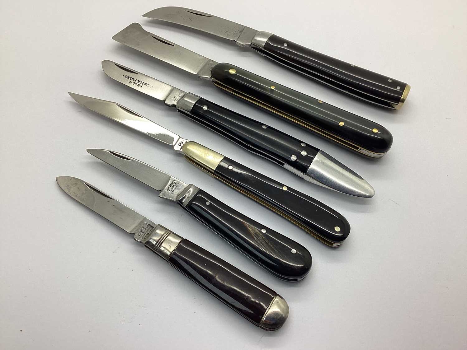 Lot 541 - Single Blade Flat Bottom Folding Pruning Knife,...