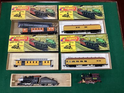 Lot 678 - A Mantua HO scale American 0-6-0 locomotive...