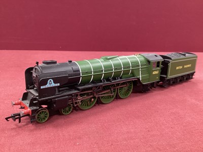 Lot 861 - A Hornby OO Gauge Class A1 4-6-2 Locomotive...