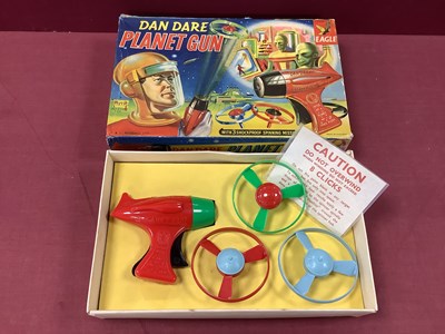 Lot 881 - An Original Eagle Dan Dare Planet Gun by J & L...
