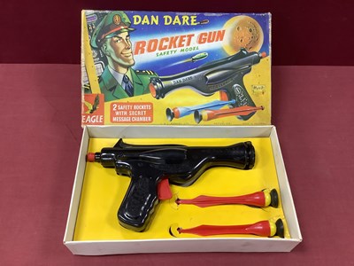 Lot 888 - An Original 1950s Eagle Dan Dare 'Rocket' Gun...
