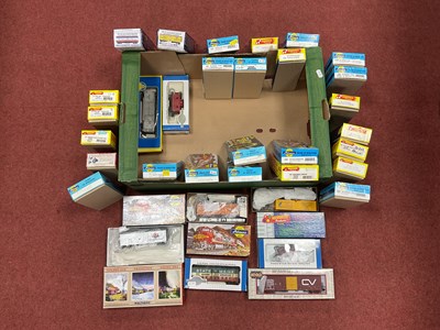 Lot 421 - Approximately thirty-five HO scale boxed...