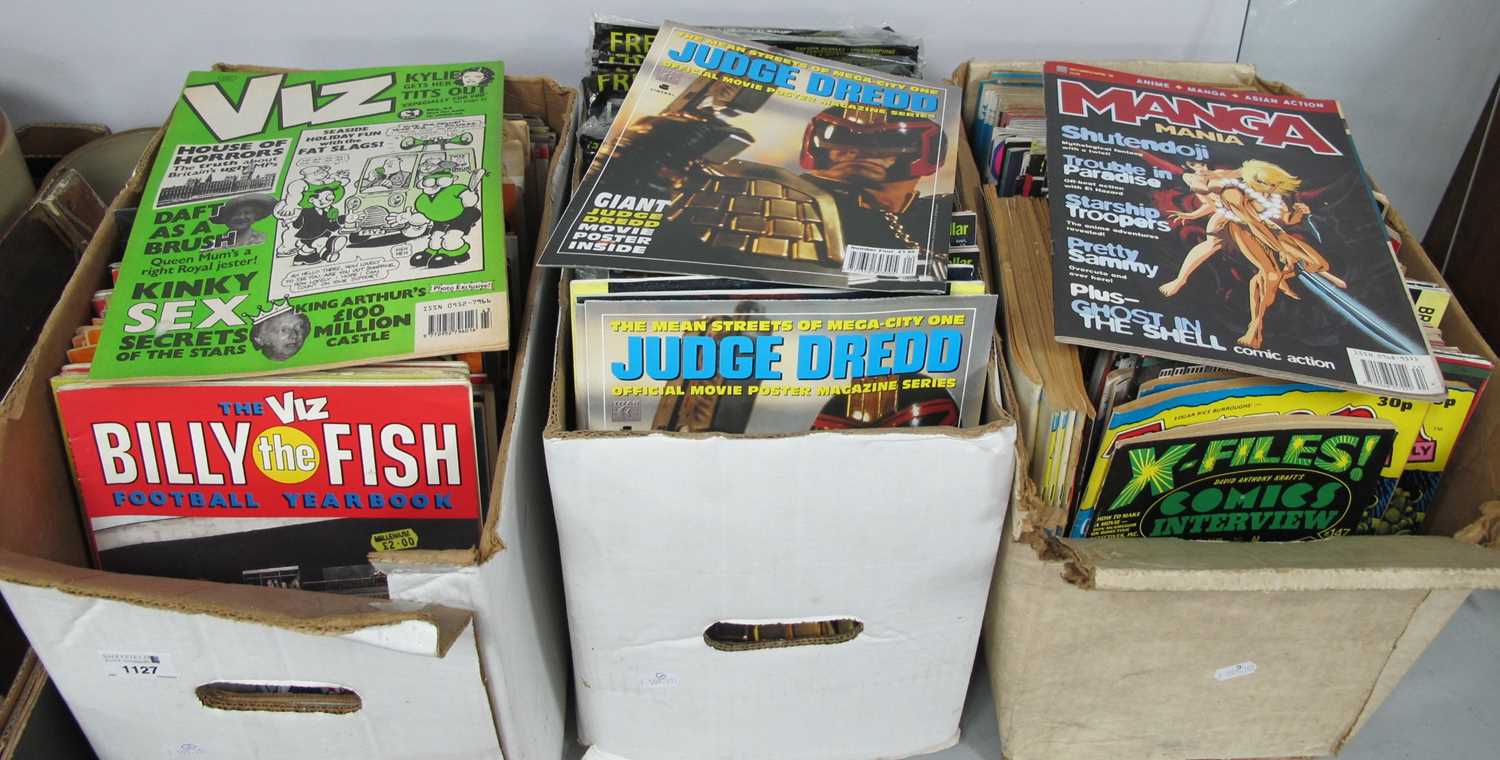 Lot 1127 - Comics - Starburst, Batman Forever, Fangoria,...