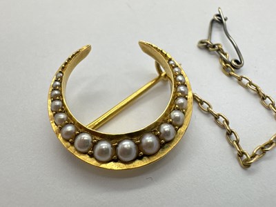Lot 193 - An Edwardian Style Freshwater Pearl Bead...