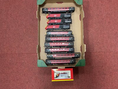 Lot 408 - A quantity of Hornby 00 gauge items all in...