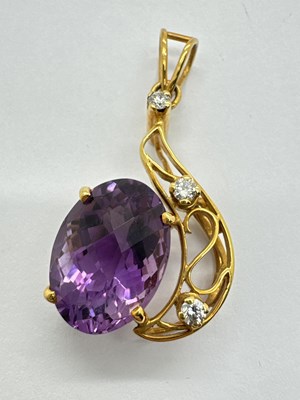 Lot 152 - A 9ct Gold Diamond and Stone Set Abstract...