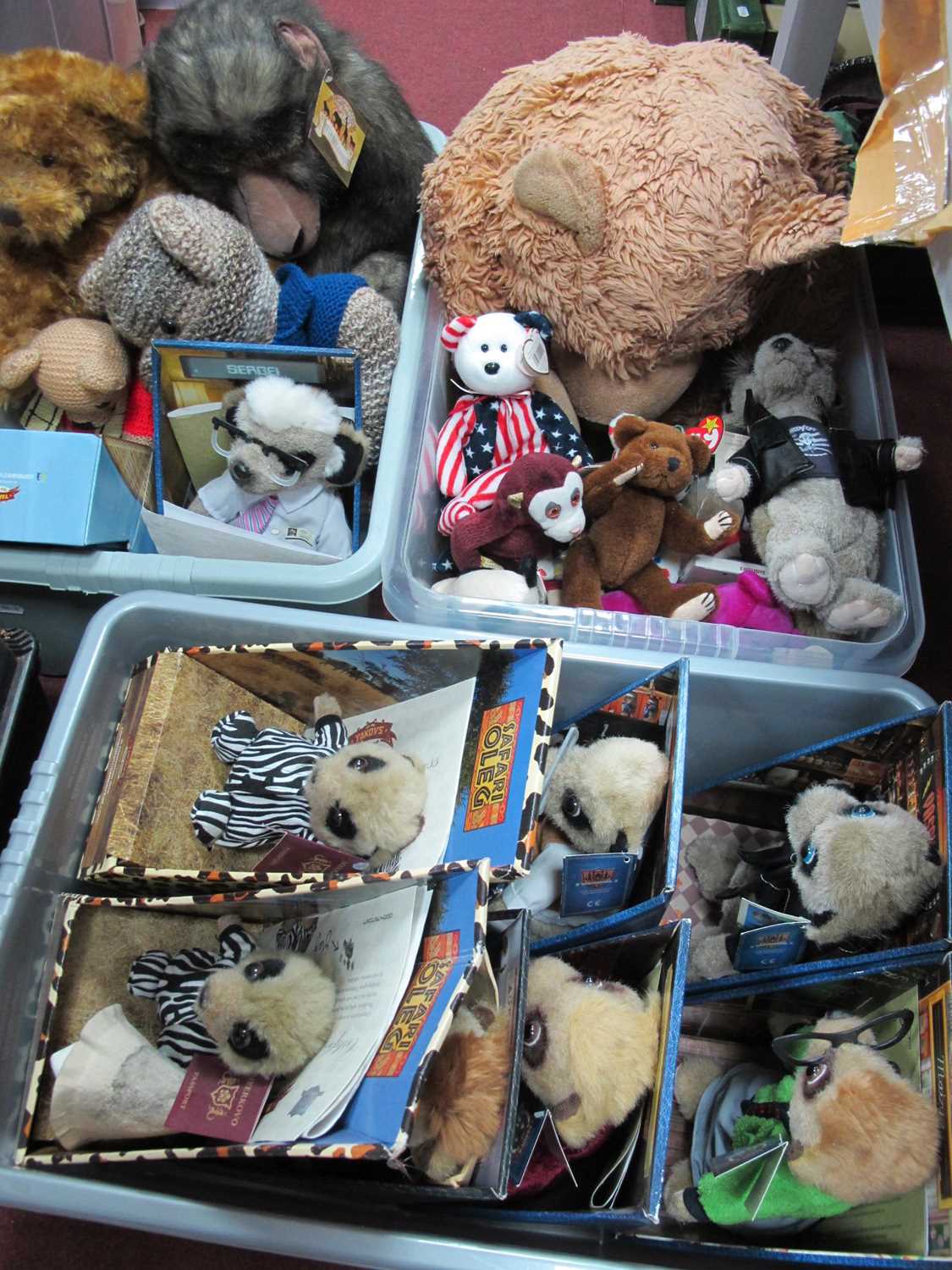 Lot 1095 - Eight Ty Beanie Babies / Soft Toys, A Hamleys...