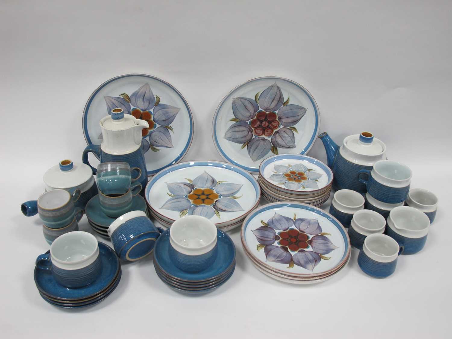 Lot 1007 - Denby 'Chatsworth' Plates, other stoneware...