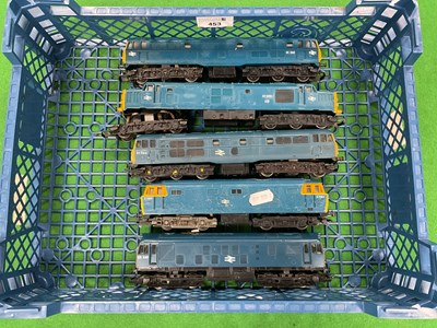Lot 453 - Five 00 gauge BR blue diesels by Triang and...