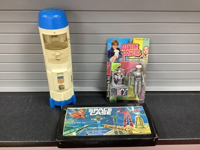 Lot 769 - A Tara Toy Corp. Space Case Figures Case No....