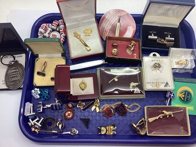 Lot 272 - A Collection of Modern Gent's Accessories, to...