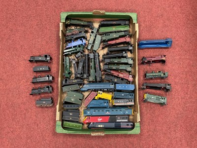Lot 411 - Thirty 00 gauge steam locomotive bodies,...