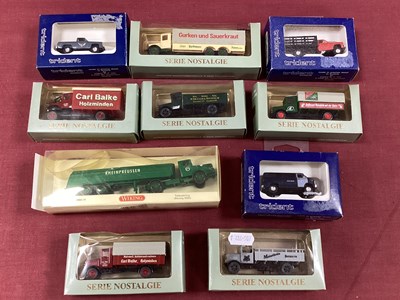 Lot 790 - Ten HO / 1:87 Scale Plastic Model Lineside...