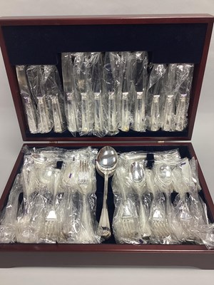 Lot 6 - Inkerman Sheffield; A Modern Twelve Setting...