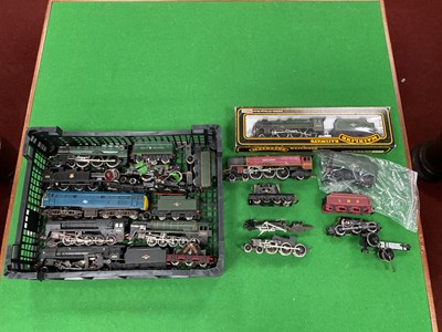 Lot 541 - A boxed Mainline 00 Jubilee locomotive with...