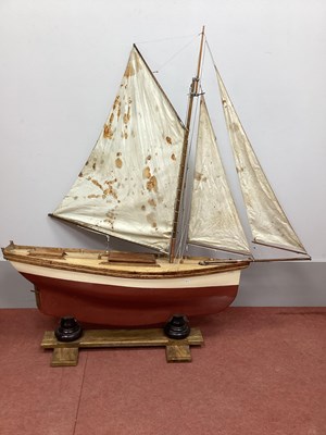 Lot 1273 - A Model Pond Yacht, based on a Bristol Pilot...