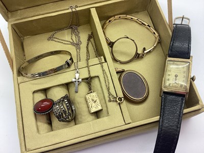 Lot 219 - A Victorian Style Double Locket Style Pendant,...