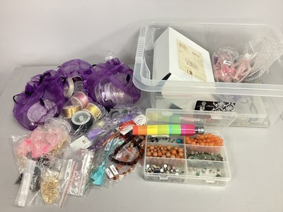 Lot 233 - An Assortment of Modern Jewellery Beads and...