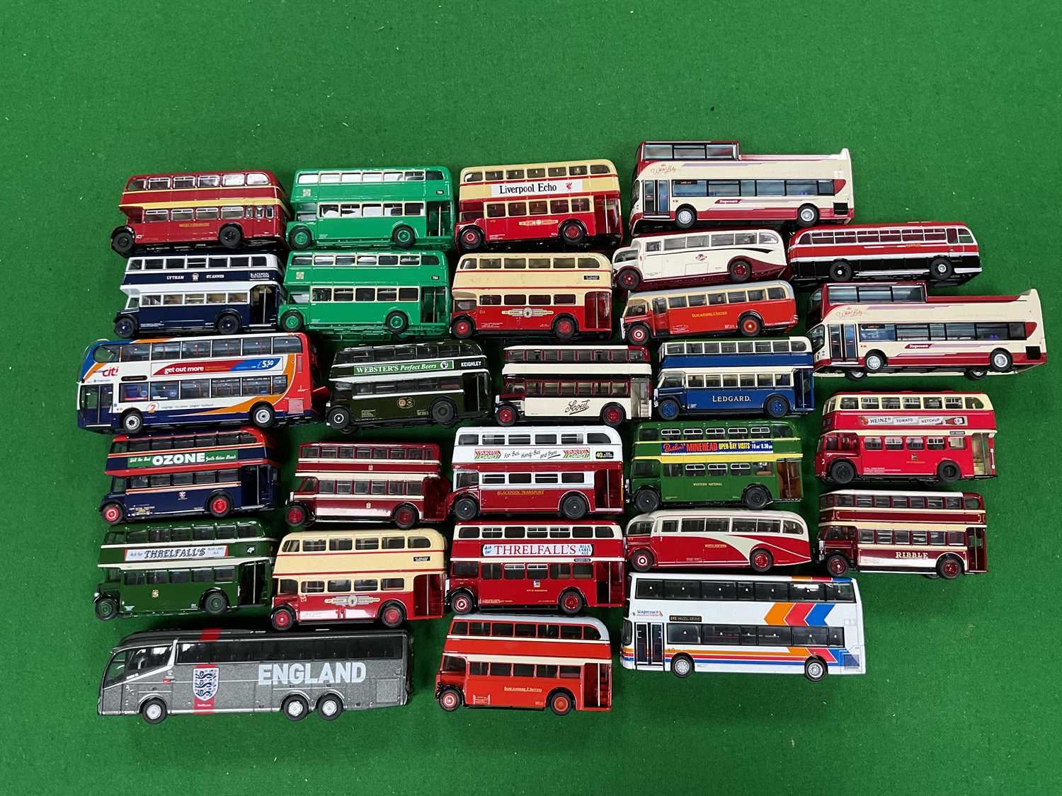 Lot 491 - Twenty Eight 1:76 Scale Diecast Model Buses by...