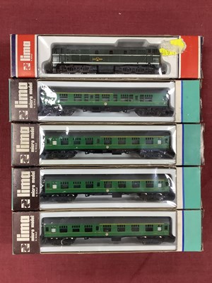 Lot 643 - A Lima N gauge diesel passenger train...