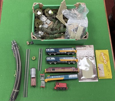 Lot 343 - A Quantity of OO Gauge Model Railway Items to...