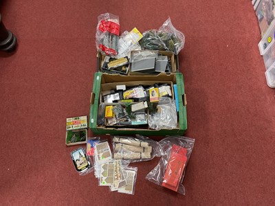 Lot 431 - A Quantity of Predominantly OO/HO/N Scale...