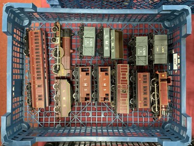Lot 652 - An 00 gauge LMS Branch-Line bundle, comprising...