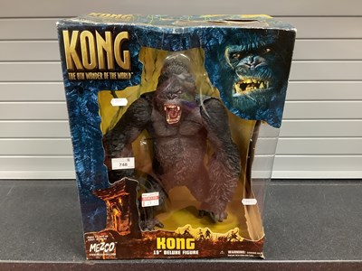 Lot 748 - A Mezco #19330 Kong 'The 8th Wonder of the...