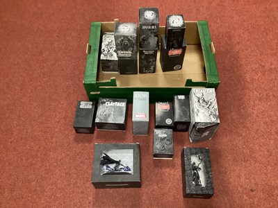 Lot 806 - Sixteen Eaglemoss DC Comics 'Cast in Lead'...