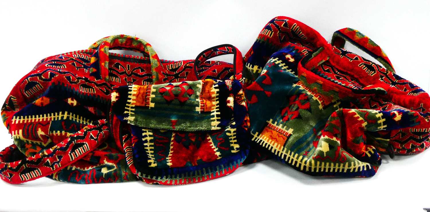 Lot 1407 - Holdall Carpet Bag by Carpet Bags of Bury St....