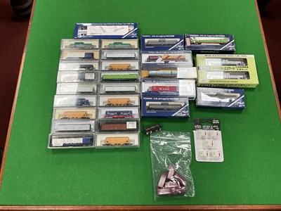 Lot 468 - Twenty-eight boxed Japanese outline N gauge...