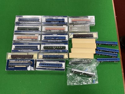 Lot 527 - Twenty Japanese outline N gauge coaches by...