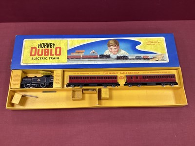 Lot 814 - Hornby Dublo Set EDP10 Comprising 0-6-2 Tank...