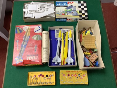 Lot 629 - An Original Dinky Toys Set 771-International...