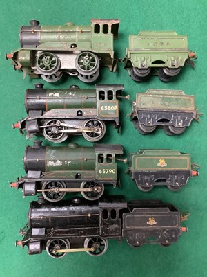 Lot 614 - Four Post War Hornby Clockwork Type 51 and 501...