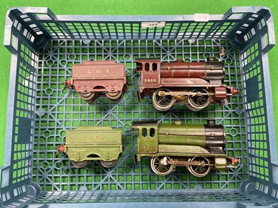 Lot 483 - Two Post War Hornby 'O' Gauge No 501...
