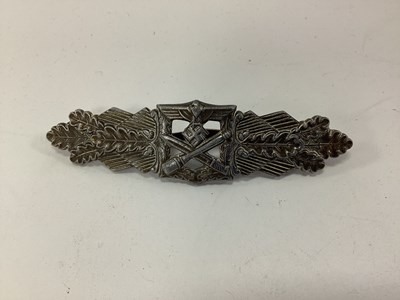 Lot 548 - WWII German Third Reich Close Combat Clasp,...