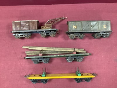 Lot 691 - Four Pre-War Hornby 'O' Gauge Eight Wheel...