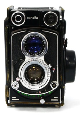 Lot 1221 - A Minolta Autocord TLR Camera 6x6 medium...