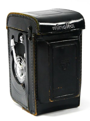Lot 1221 - A Minolta Autocord TLR Camera 6x6 medium...