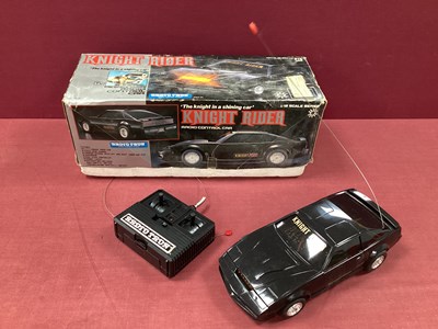 Lot 806 - A Matsushiro (Taiwan) Battery Operated Radio...