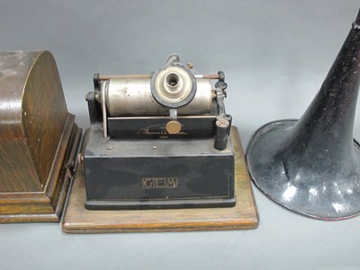 Lot 1243 - An Edison Gem Phonograph, in oak case, with horn.