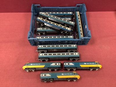 Lot 675 - A Hornby 00 gauge InterCity 125 High Speed...