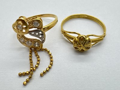 Lot 238 - A Middle Eastern Ring, of shaped design with...