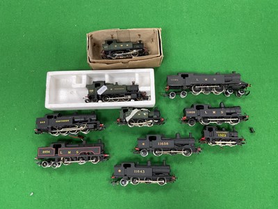 Lot 457 - Ten 'OO' Gauge/4mm Kit Built/Adapted Tank...
